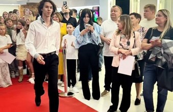 Атмосферний захід від кіножурналу "Байки"