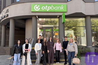 Студентський візит до OTPBank