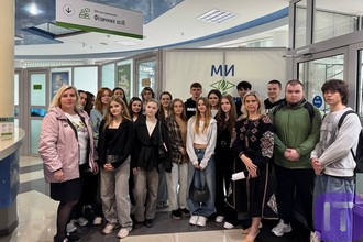 Поєднання теорії та практики: візит здобувачів освіти РФКІТ до АБ «Укргазбанку»