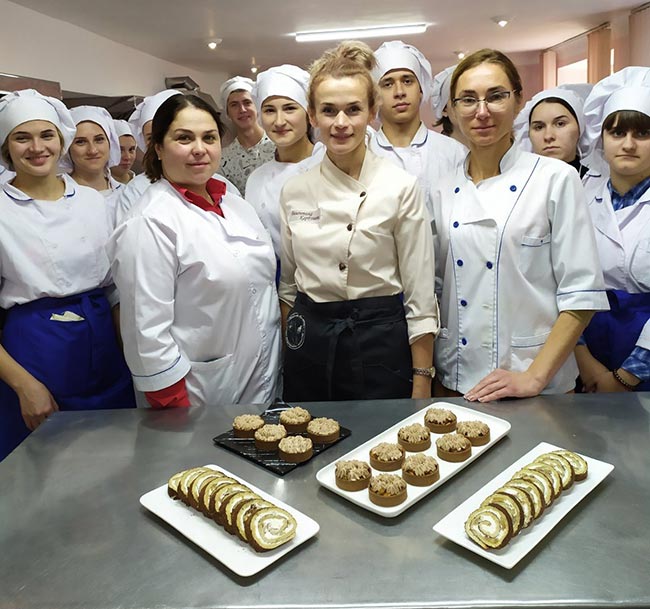 2021.10.06_Mayster-klas_Kurbasheva2.jpg