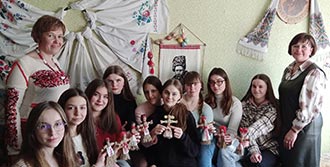 Лялька-мотанка з ниток