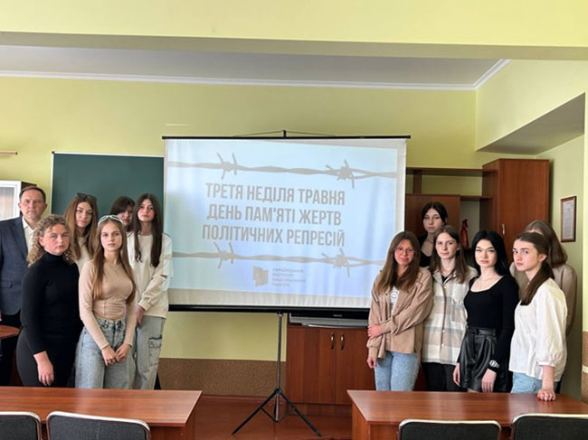 2023.05.18 Krimsko tatarsk narod ArtemukO