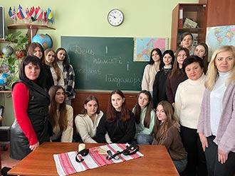 Година спілкування до Дня пам‘яті жертв Голодомору