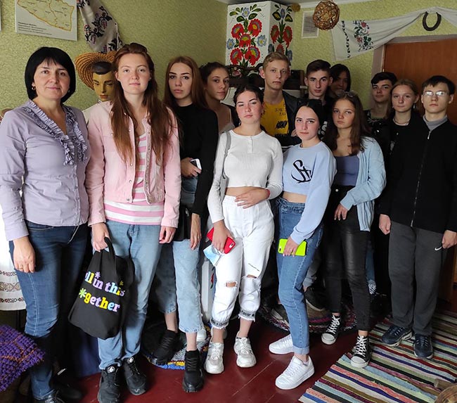 2021.09.16_Muzeyni_gostini_Kaminska.jpg