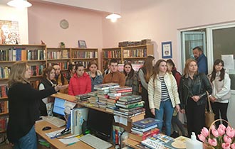 Про книгу – з любов’ю і повагою
