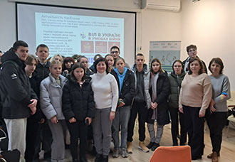 Збереження здоров’я молоді в умовах сьогодення: як говорити про ВІЛ