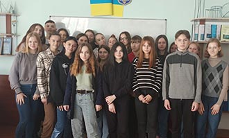 ПАМ'ЯТІ ГЕРОЇВ КРУТ