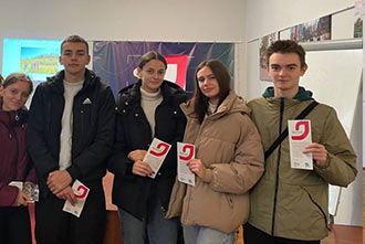 Презентацію проєкту «Місця памʼяті УПА: каталог памʼяті історії на Рівненщині»